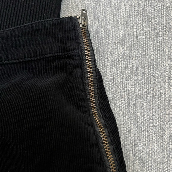 Aritzia Wilfred Free Black Corduroy Mini Skirt - Picture 2 of 5